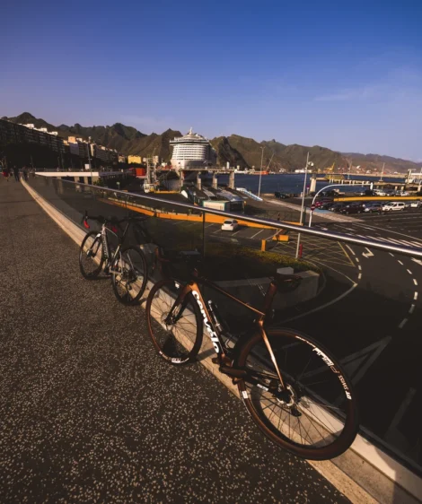 2 Road Bikes in Santa Cruz de Tenerife