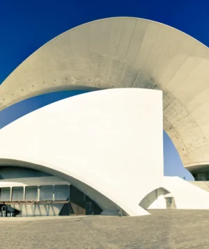 Auditorio De Tenerife With Curved Roof