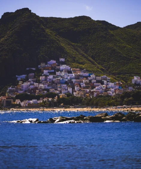 Town on the Edge of Cliff